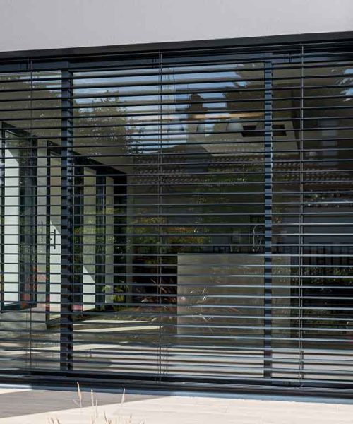 persianas-orientables-lamas-proteccion-solar-kline